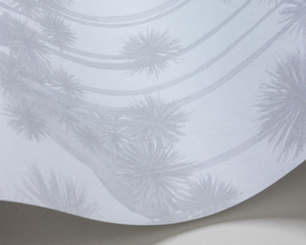 Cole & Son Japanese Woods Wave in Platinum Grey