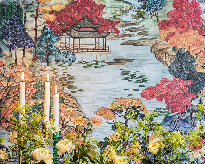 Cole & Son Pavilion in Soft Maple detail