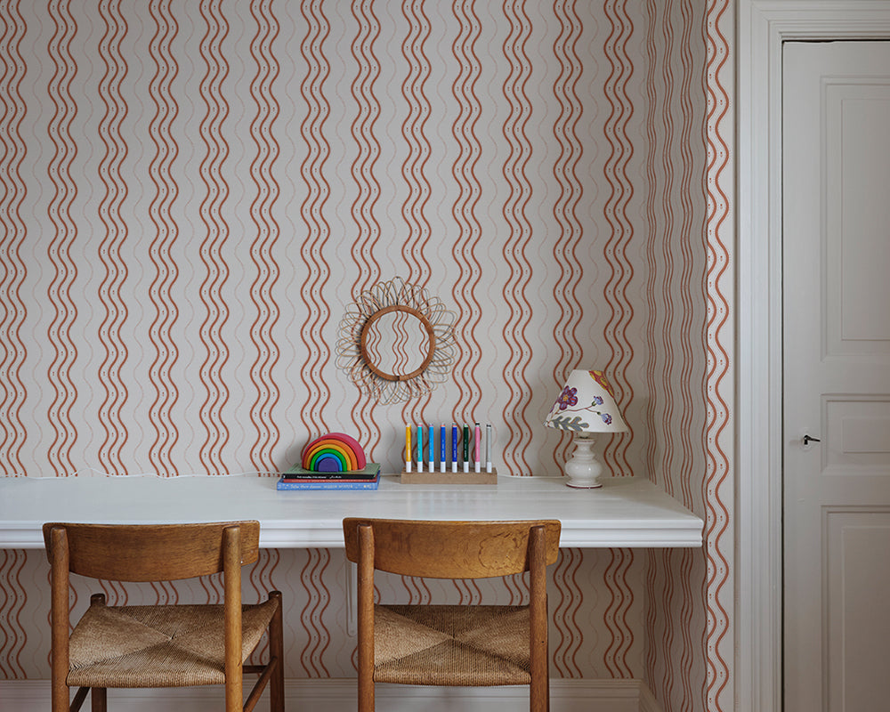 Sandberg Ben Wallpaper in Red in a kid bedroom