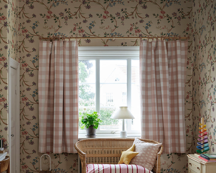 Sandberg Clara Wallpaper in Colourful in a kid bedroom