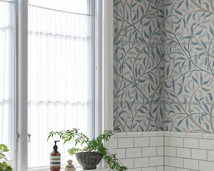 Sandberg Emmie Wallpaper in Misty Blue detail