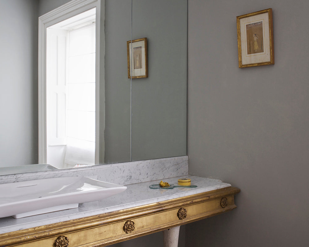 Lamp Room Gray 88 paint by Farrow & Ball in a bathroom