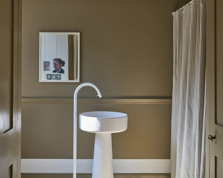 Mouse's Back 40 paint by Farrow & Ball in a bathroom