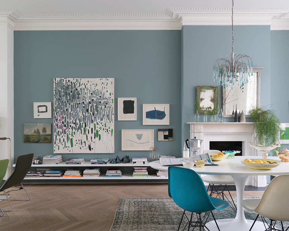 Oval Room Blue 85 paint by Farrow & Ball used in a contemporary living room
