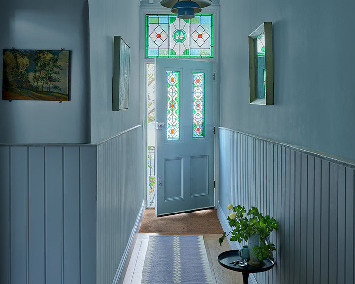 Selvedge 306 paint by Farrow & Ball colour drenched in a hallway