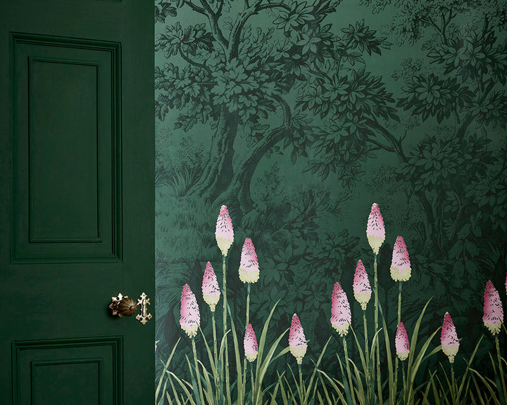 Little Greene Dark Brunswick Green 88 Paint on woodwork