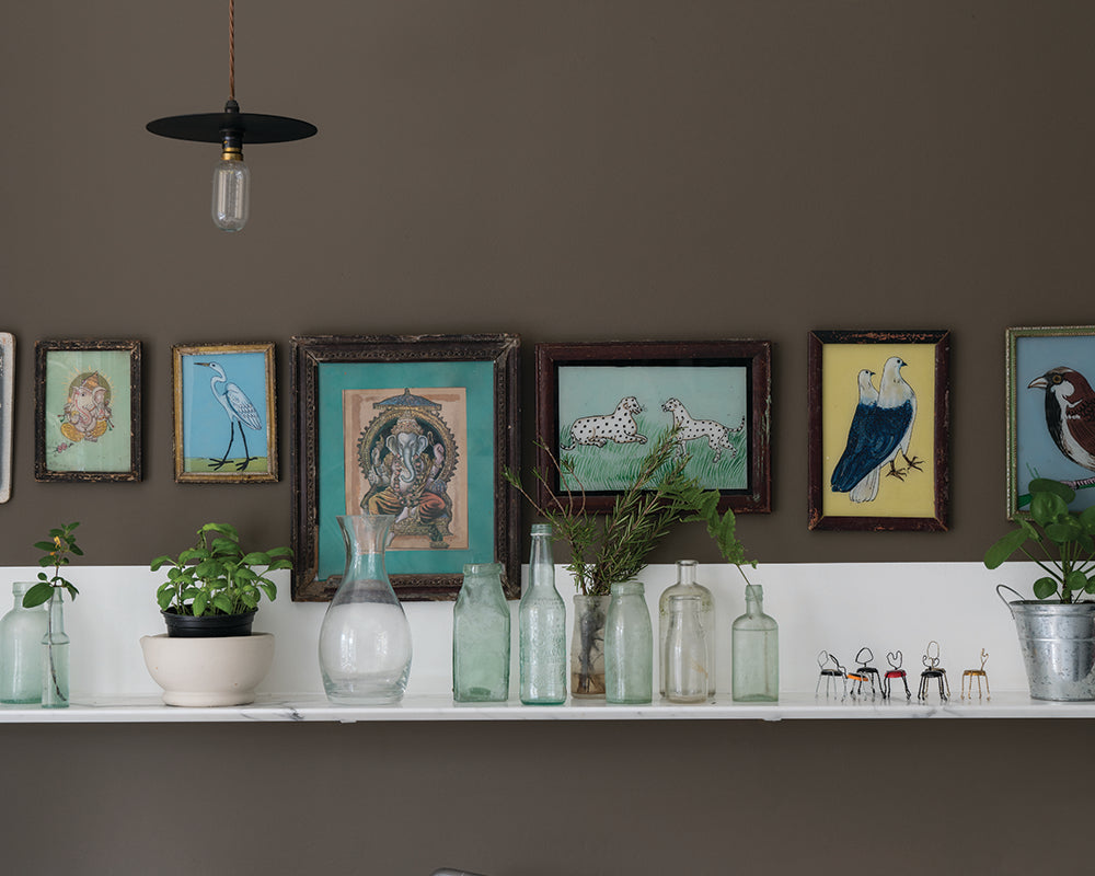 Salon Drab 290 paint by Farrow & Ball used in a kitchen