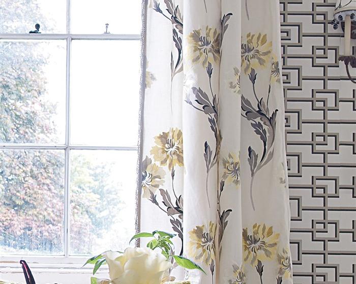 Designers Guild Rheinsberg - Black And White P533/02 Wallpaper