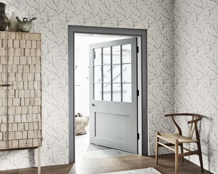 Morris & Co Willow Bough Charcoal/Black 216026 Wallpaper