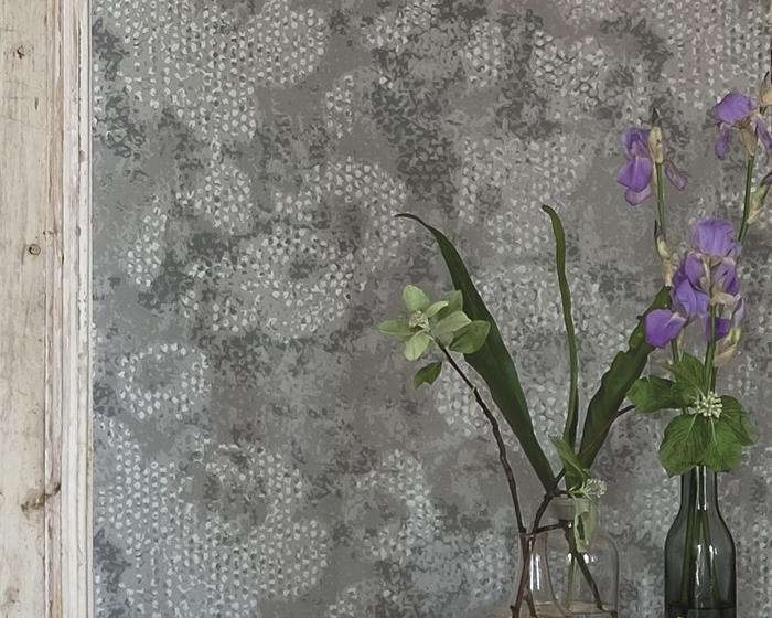 Designers Guild Udyana - Graphite PDG643/04 Wallpaper