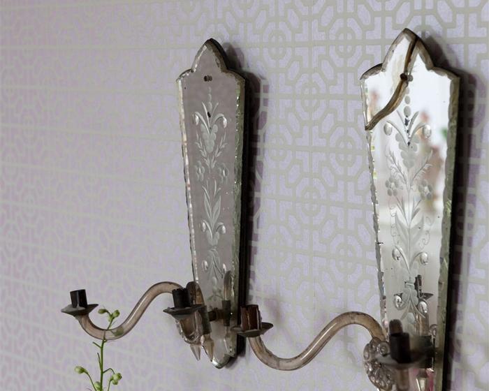 Designers Guild Sussex - Ivory P535/01 Wallpaper