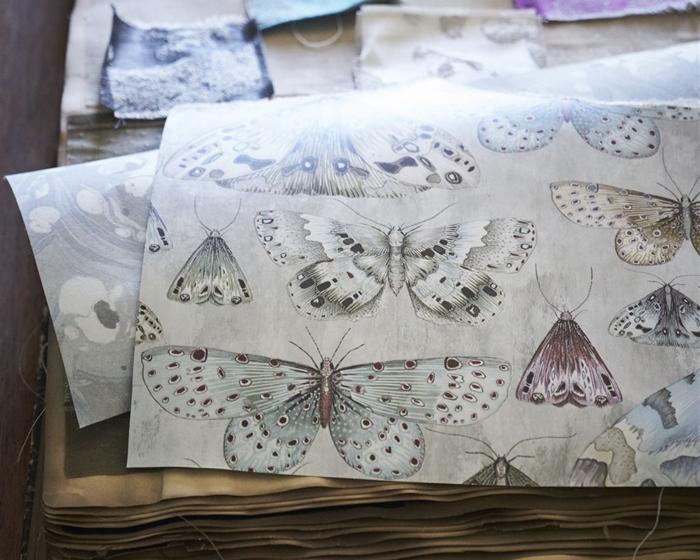 Designers Guild Issoria - Pearl PDG713/04 Wallpaper