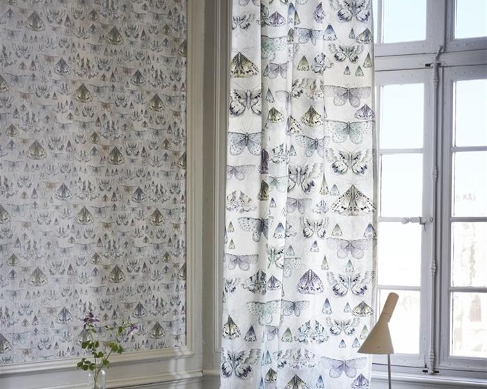 Designers Guild Issoria - Pearl PDG713/04 Wallpaper