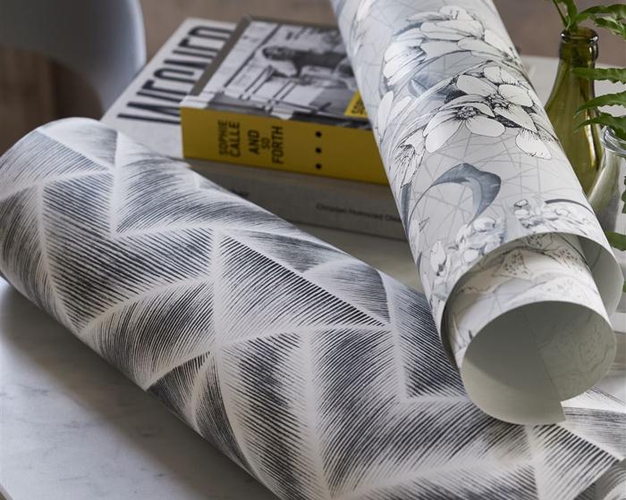 Designers Guild Emilie Vanilla PDG1050/06 Wallpaper