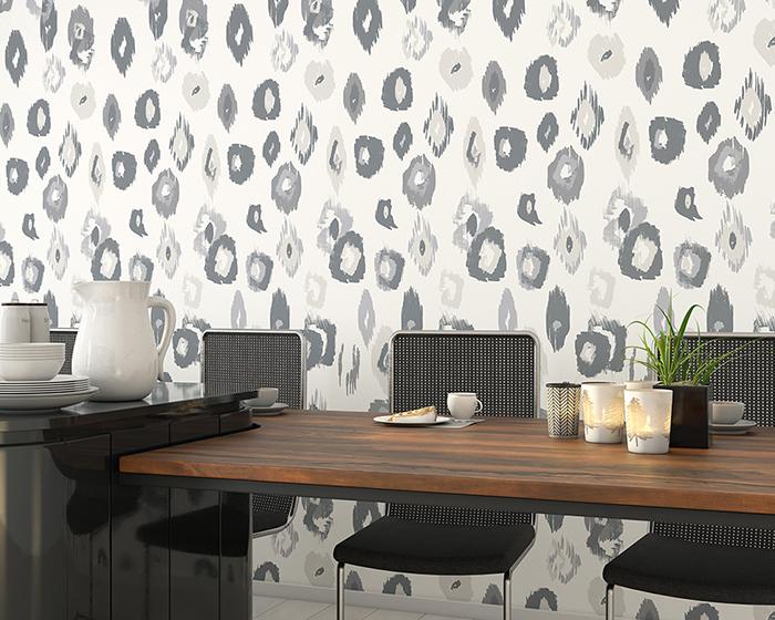 OHPOPSI Animal Ikat Wilderness White/Stone Wallpaper WLD53119W