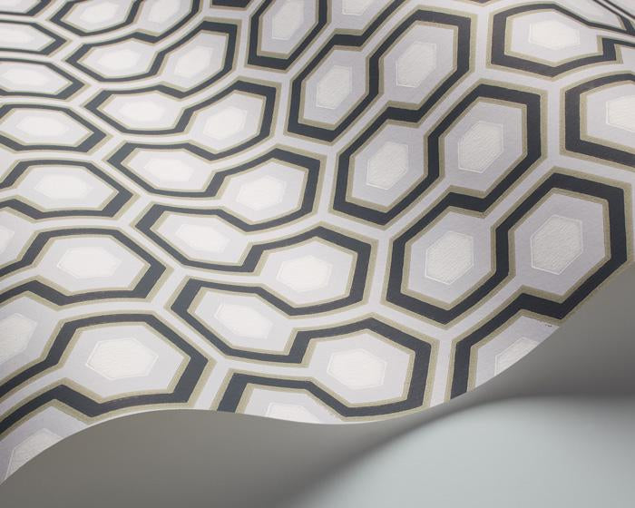 Cole & Son Hicks' Hexagon 66/8055 Wallpaper