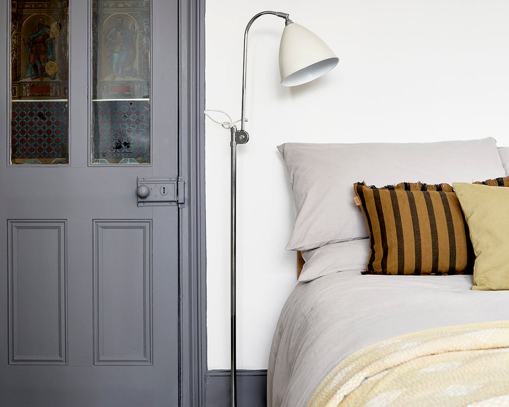 Mylands Lock Keeper 18 in Room