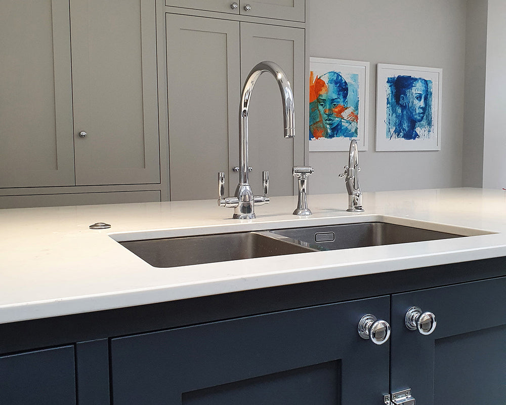 Mylands Ludgate Circus 89 in Room