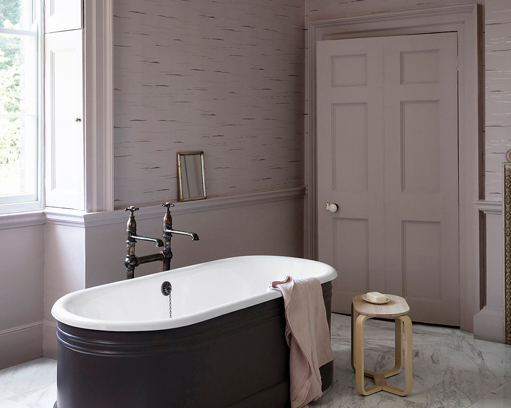 Paint & Paper Library Plaster IV used in a bathroom