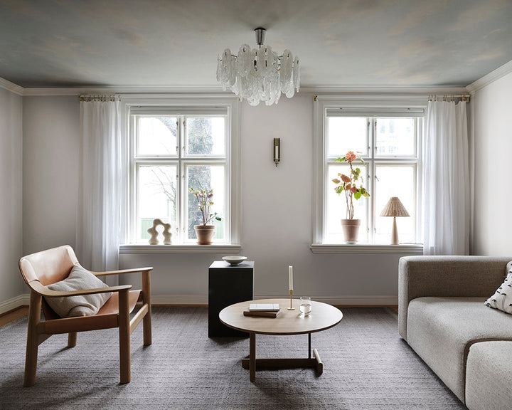 Sandberg Moln Ceiling Wallpaper on a living room ceiling