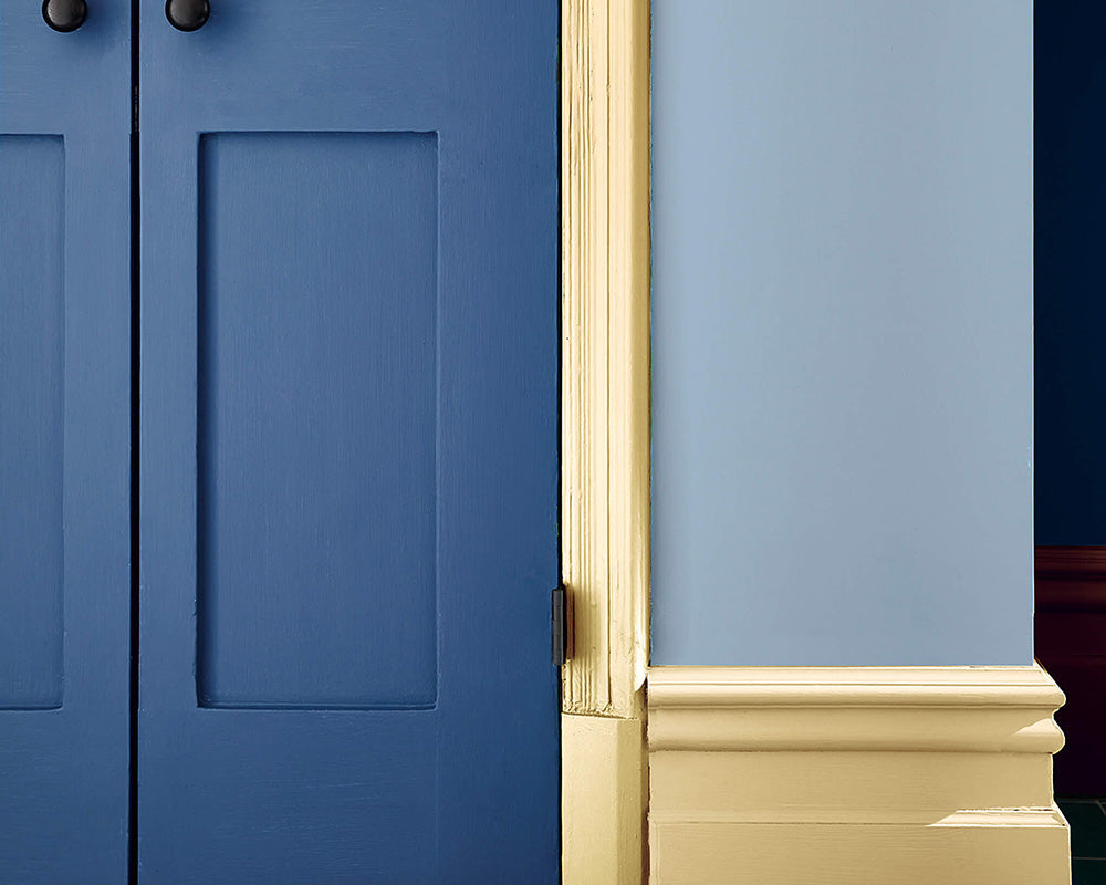 Little Greene Sunlight 135 Paint on woodwork