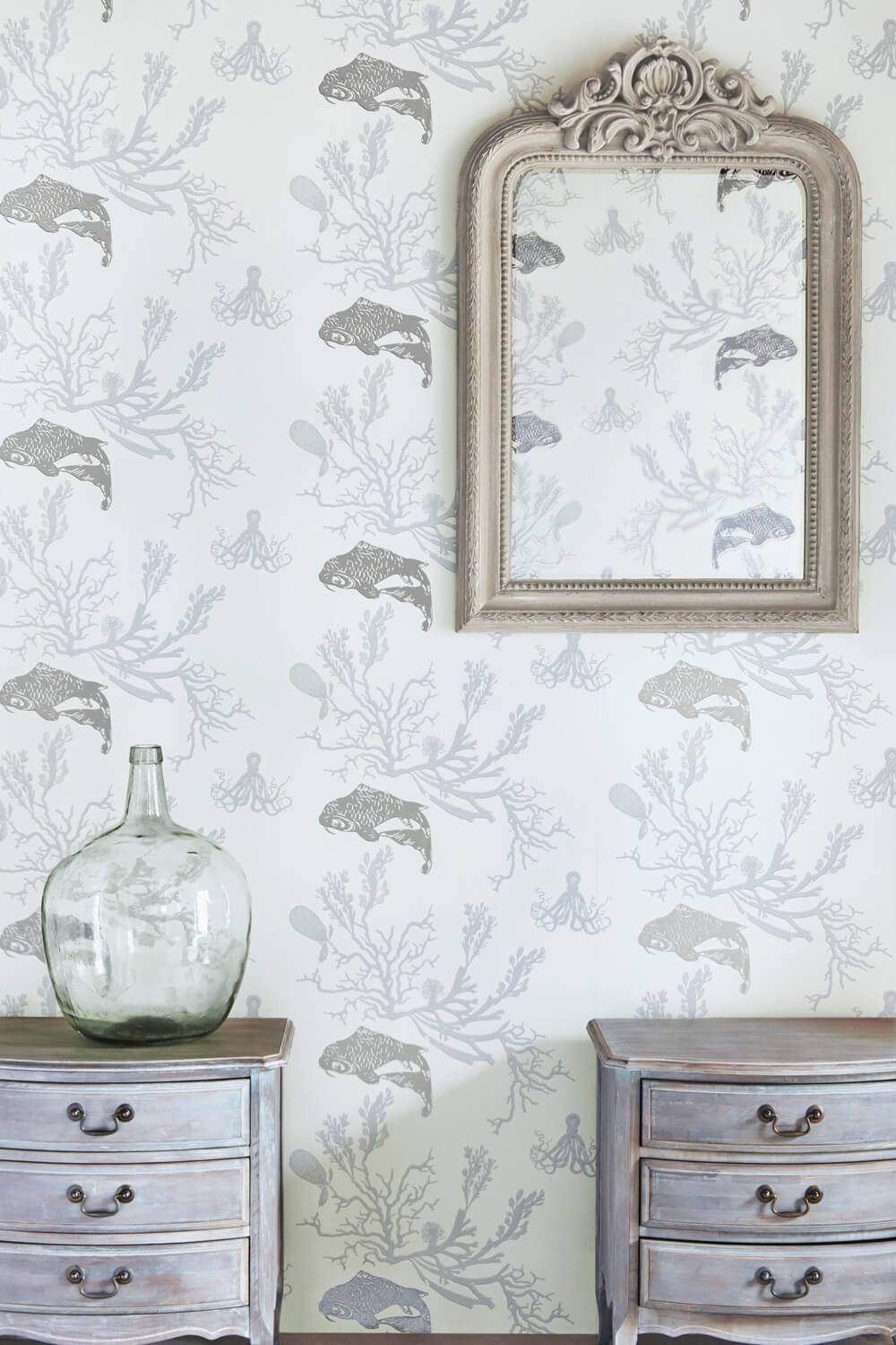 Barneby Gates Coral in Pale Grey/Silver Wallpaper BG0900202
