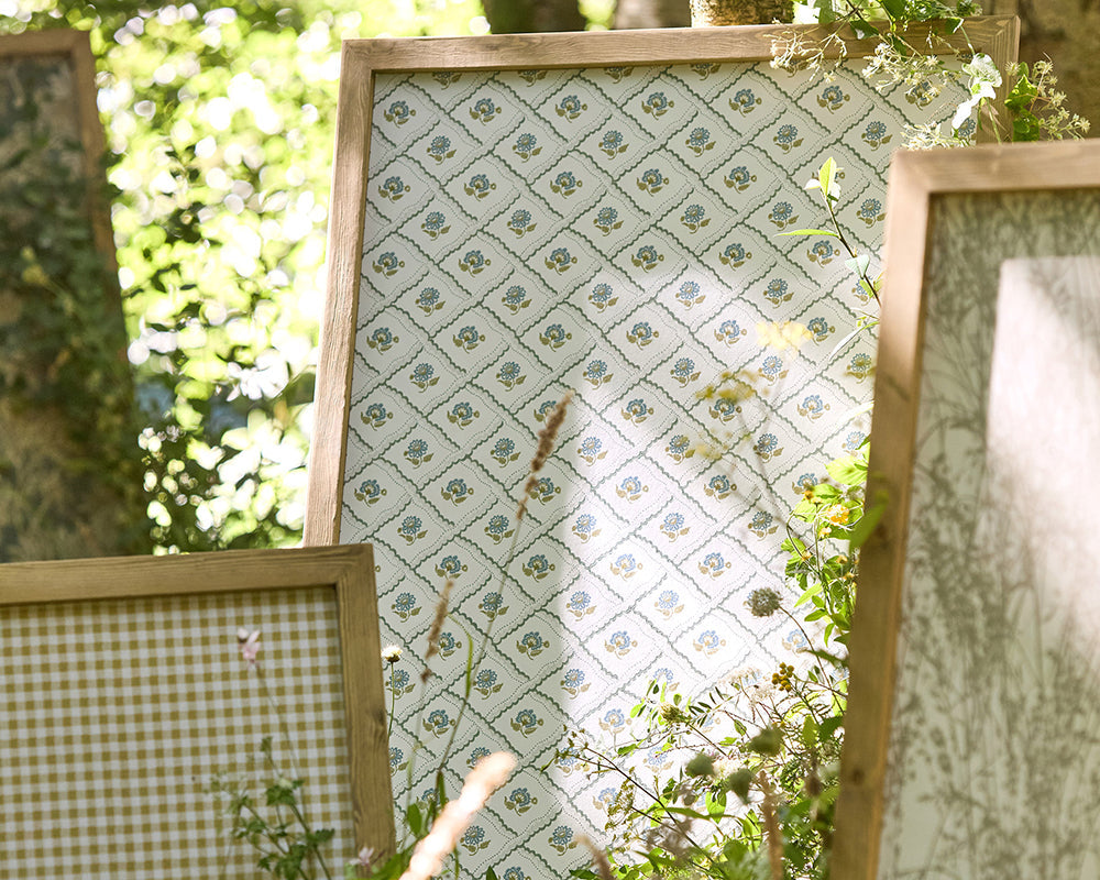 Sanderson Fairdown Wallpaper in the woodland lifestyle