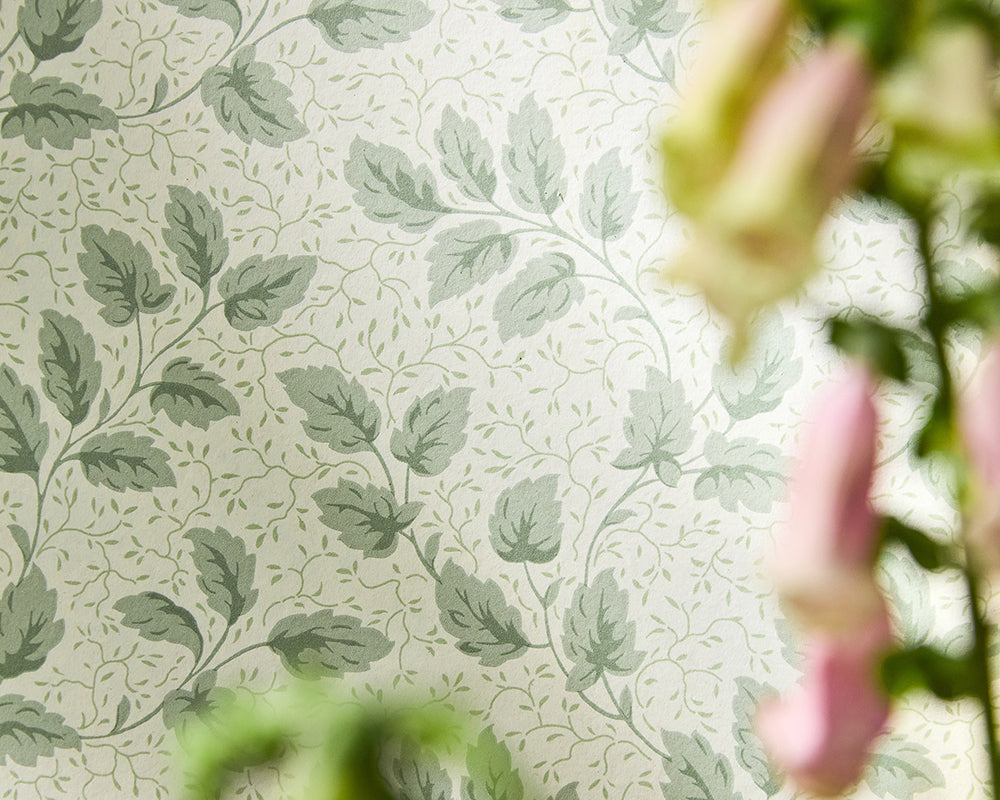 Sanderson Tomato Leaf Wallpaper detail