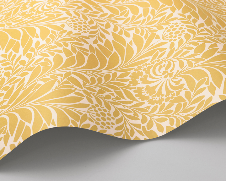 Cole & Son Honeysuckle Wave in Daffodil