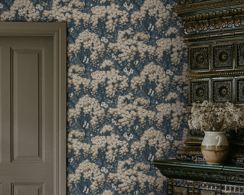 Sandberg Ragnvi Wallpaper in a living space