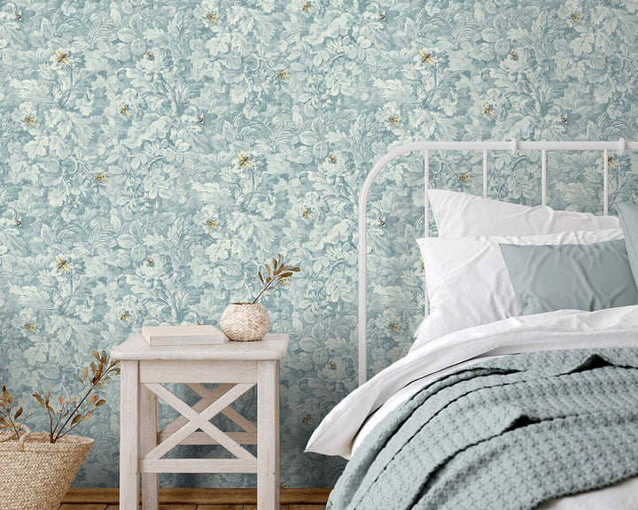 Woodchip & Magnolia Busy Bee Wallpaper in a bedroom