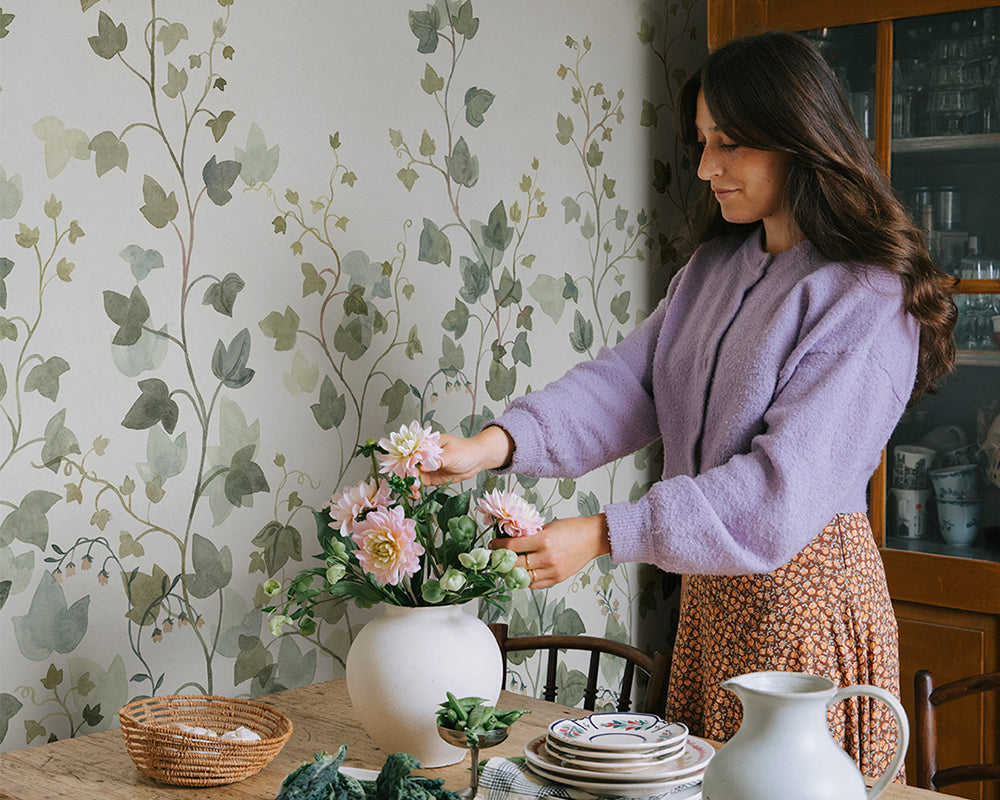 Sandberg Ivy Wallpaper in a kitchen