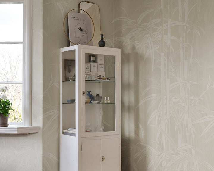 Sandberg Leon Mural Wallpaper in a living room