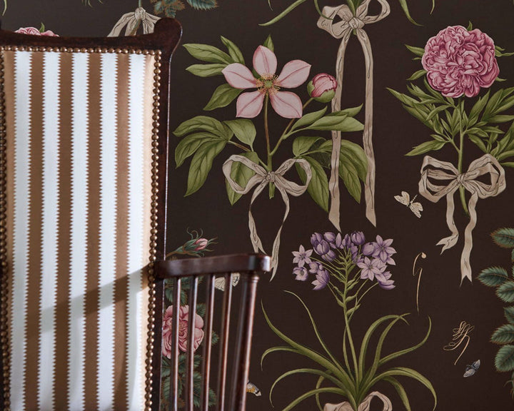 Sanderson Cupid's Beau Wallpaper in a living space close up