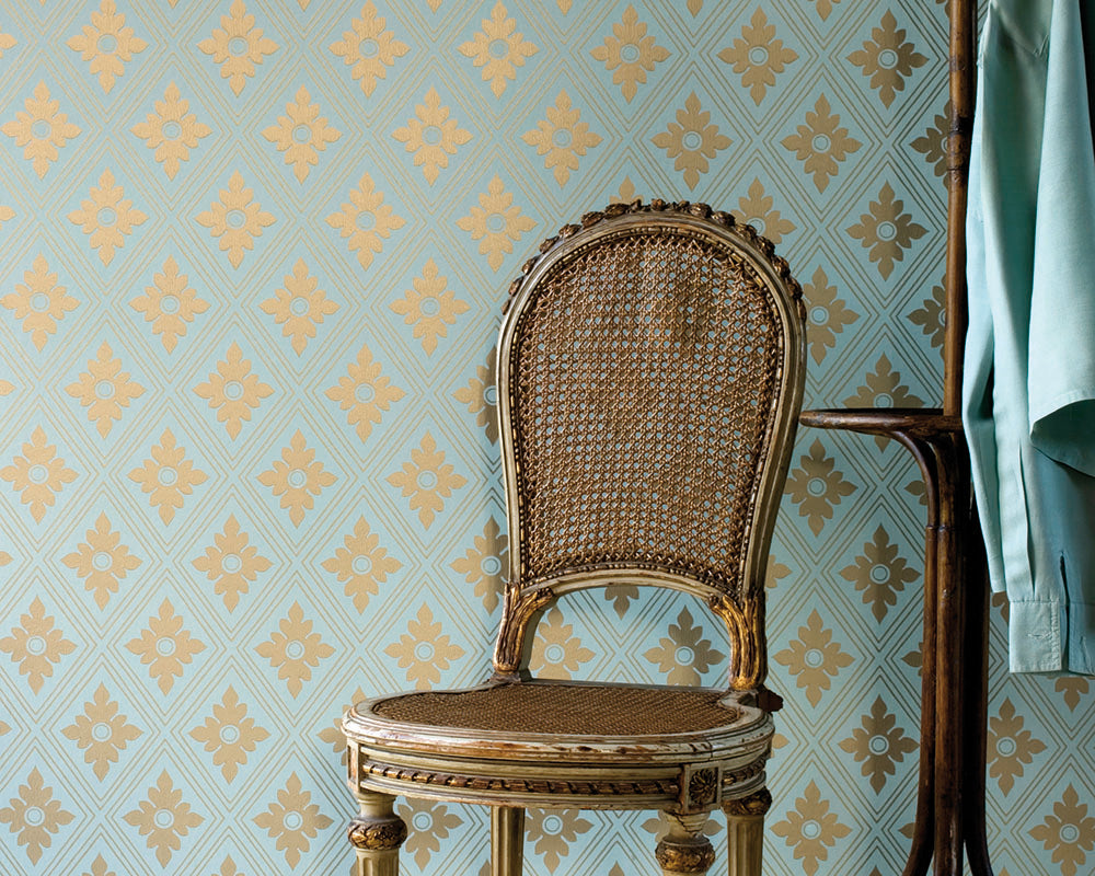 Farrow and Ball Ranelagh Wallpaper with a chair