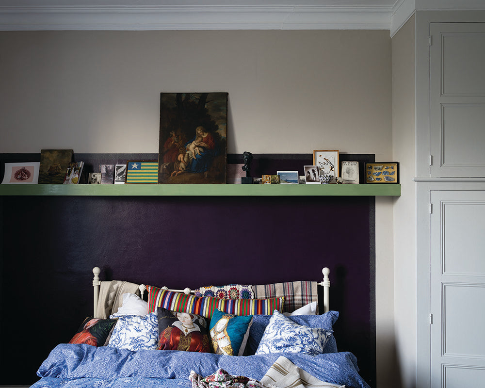 Pelt 254 paint by Farrow & Ball on a bedroom wall