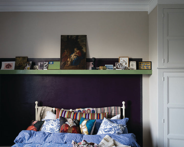 Pelt 254 paint by Farrow & Ball on a bedroom wall