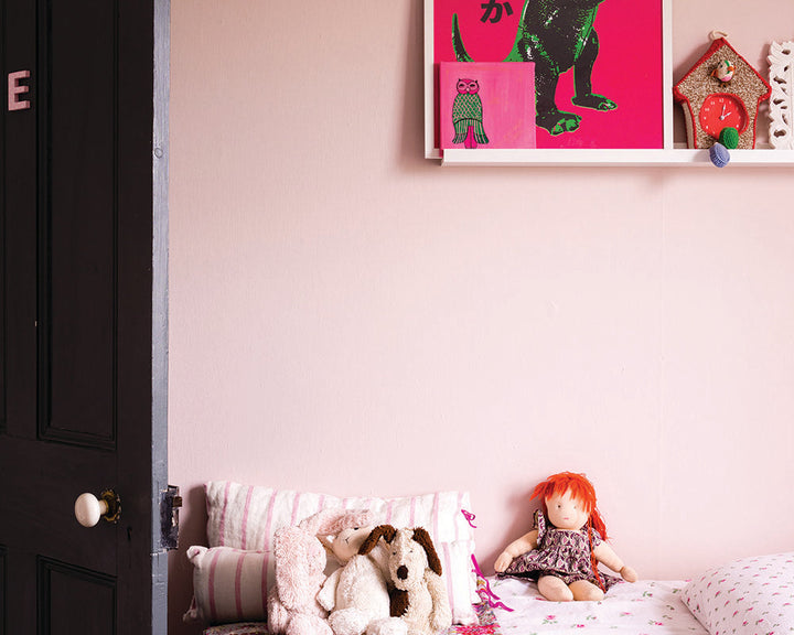 Middleton Pink 245 paint by Farrow & Ball in a childrens bedroom