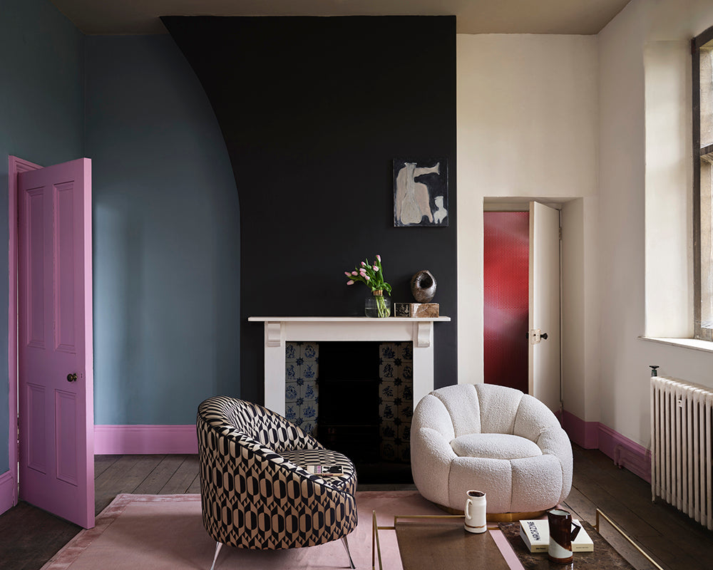 Sardine CB08 paint by Farrow & Ball in a living room in the alcove