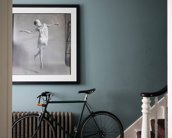 Oval Room Blue 85 paint by Farrow & Ball used in a hallway