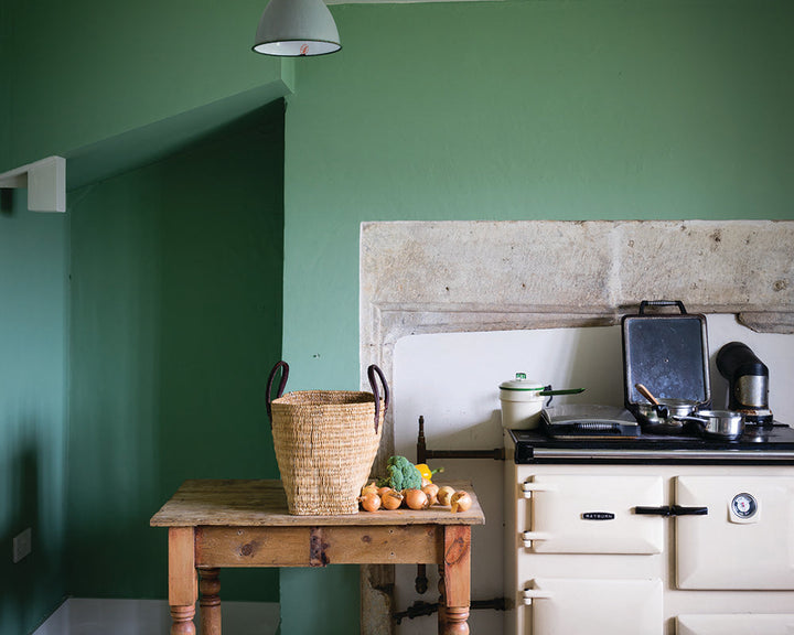 Breakfast Room Green 81 paint by Farrow & Ball used in a traditional kitchen