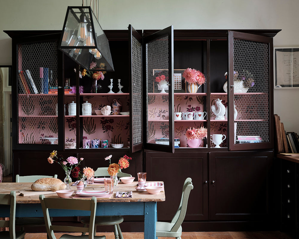 Cola 9918 paint by Farrow & Ball used on a cabinet