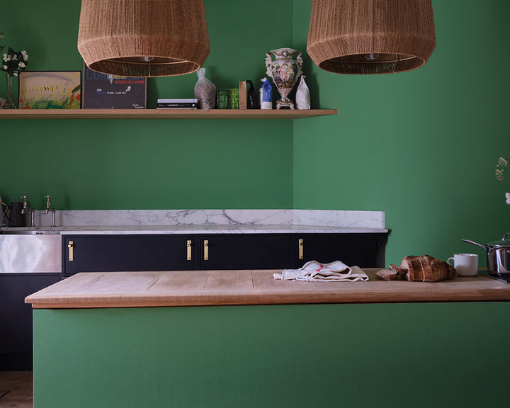 Imperial Purple W40 paint by Farrow & Ball on kitchen cabinets