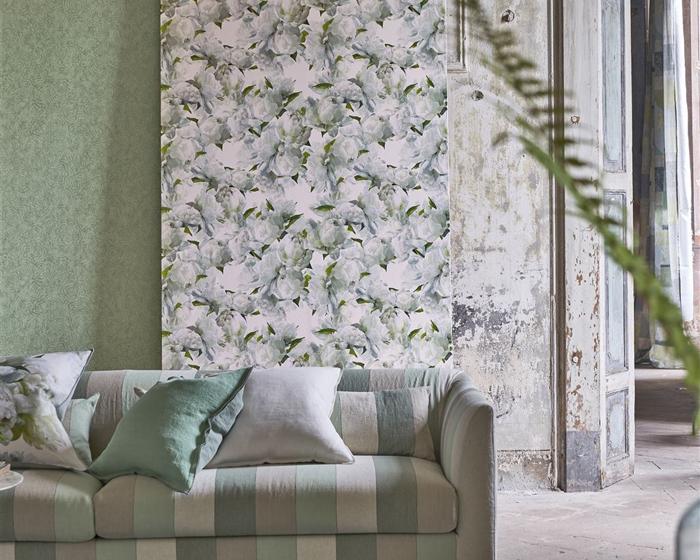 Designers Guild Peonia Ivory PDG1094/02 Wallpaper