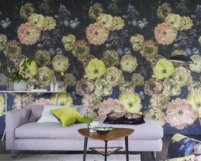 Designers Guild Le Poeme De Fleurs Midnight PDG1107/02 Wallpaper