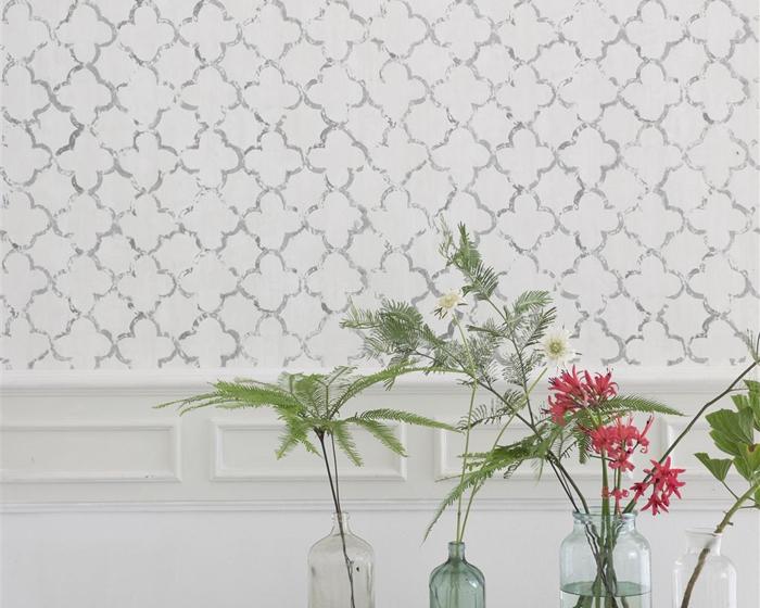 Designers Guild Chinese Trellis - Platinum PDG650/08 Wallpaper