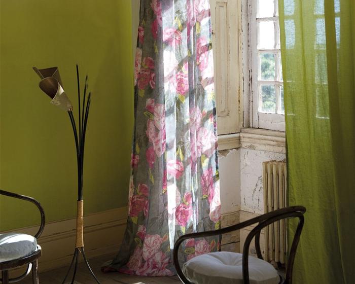 Designers Guild Saraille - Graphite P600/11 Wallpaper