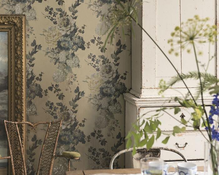 Designers Guild Seraphina - Delft P610/01 Wallpaper