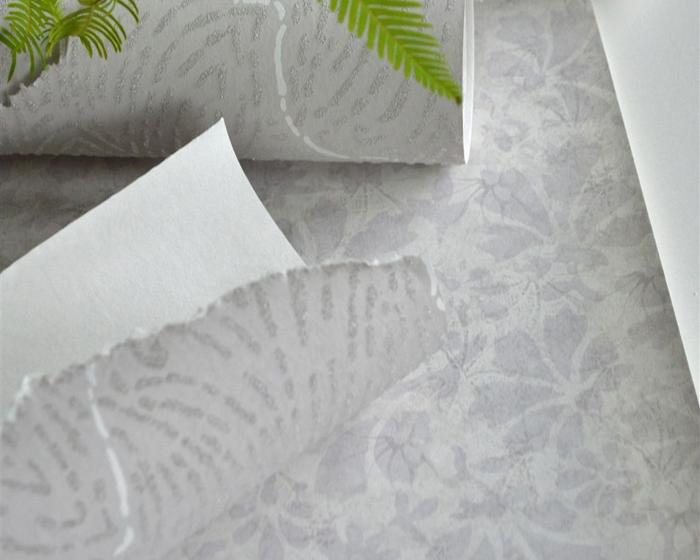 Designers Guild Arlay - Silver PDG686/07 Wallpaper