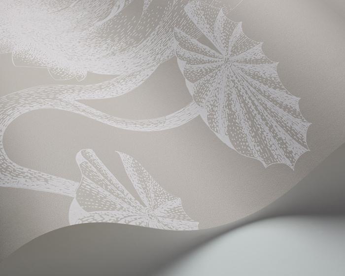 Cole & Son Lily 69/3110 Wallpaper